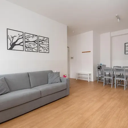 Tree Novelli Apartman Bergamo