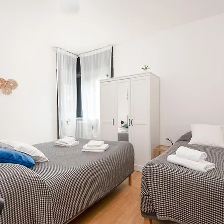 Tree Novelli Apartman *