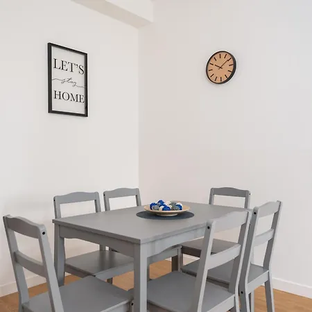 Tree Novelli Apartament